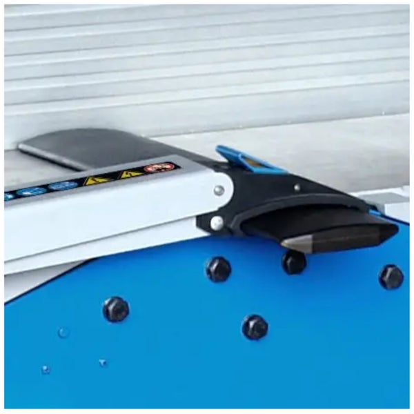 Detailansicht Fliesenschneider mit Hebel