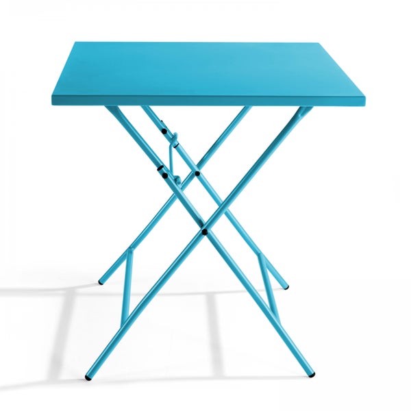 Quadratischer hellblauer Klapptisch aus Metall für Balkon oder Garten.