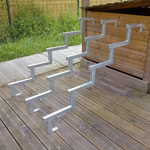 3er Set Stahl Treppenwange 5 Stufen - Option für Setzstufen-Höhe 85cm