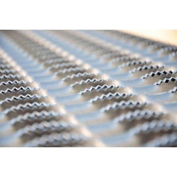 Metallgitter mit Zickzackmuster