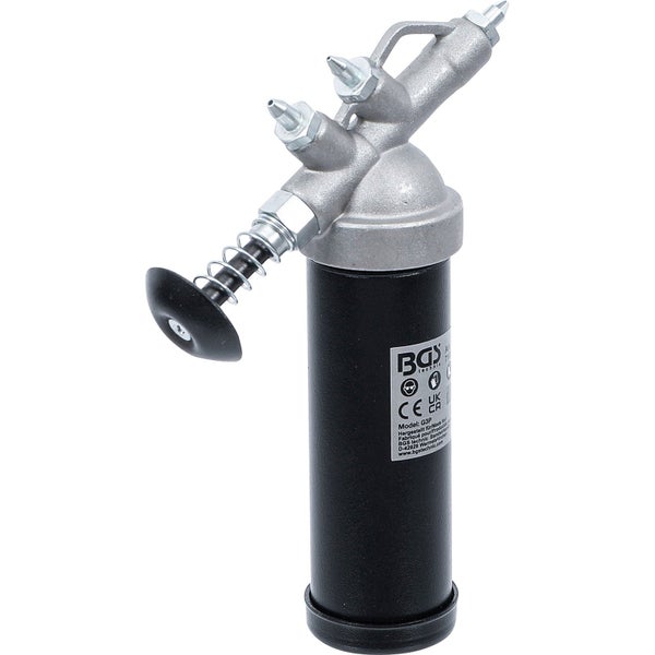 BGS technic Fettpresse zur Schmierung von Maschinen und Fahrzeugen mit Metallgehäuse und Bedienhebel.