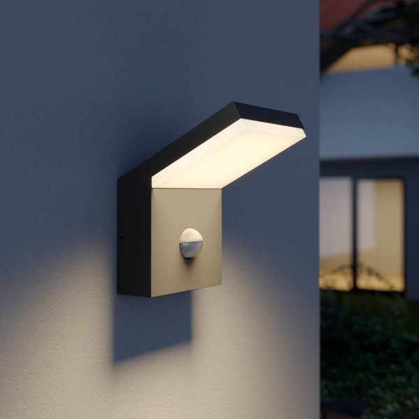 Arcchio LED Wandlampe aussen mit Bewegungsmelder, Außenleuchte spritzwassergeschützt IP54 1x 16W warmweiß (3.000K)