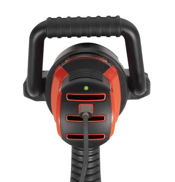 Black und Decker SLV2 LED Kompakt Taschenlampe, 750 Lumen, Lampe Wasserdicht