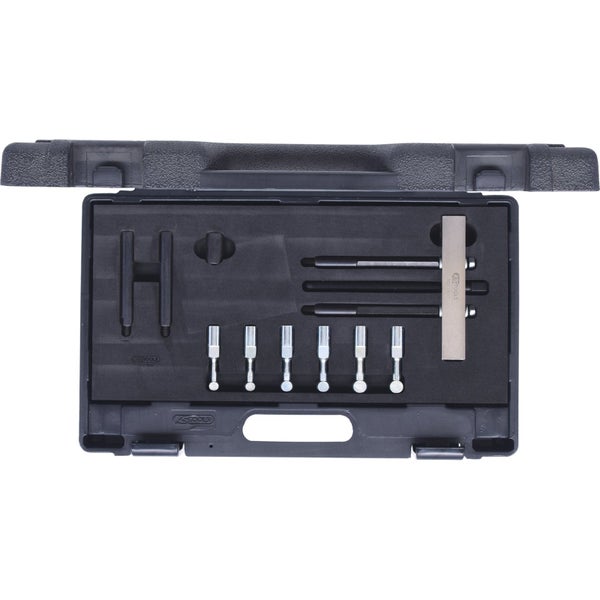 Werkzeugsatz in schwarzem Werkzeugkoffer