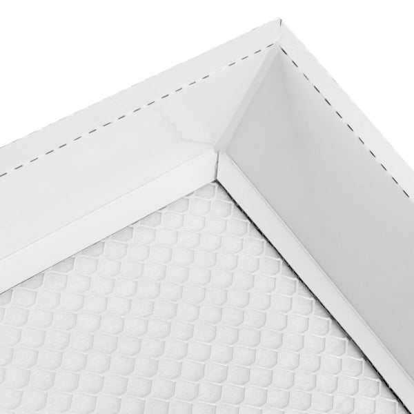 Detailansicht einer weißen Ecke mit Wabenstruktur und perforierten Linien.