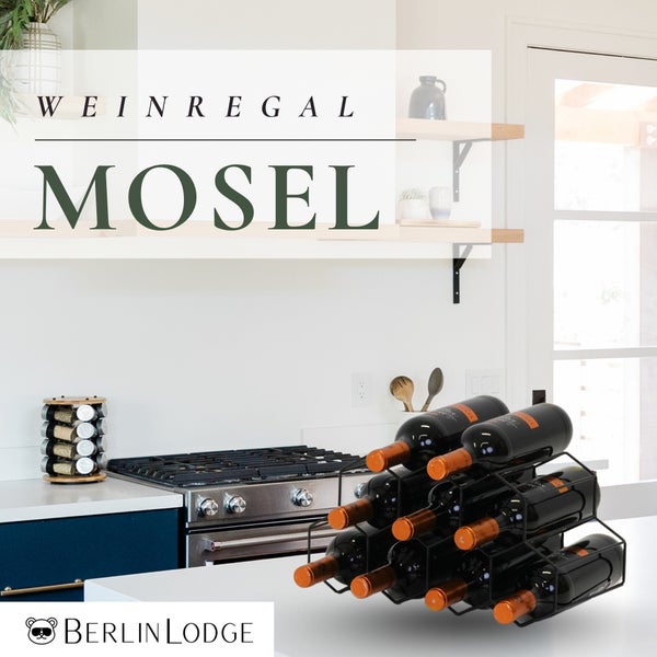 BerlinLodge Weinregal Mosel aus schwarzem Metall für neun Weinflaschen in einer Küche platziert.