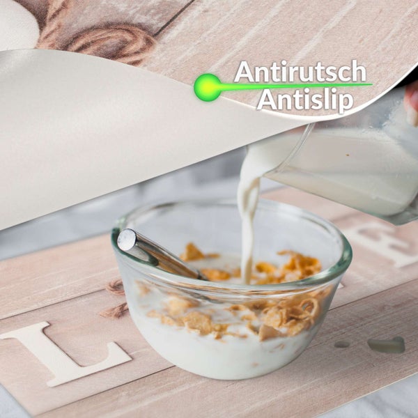 Platzset mit Antirutsch-Funktion auf der Unterseite für sicheren Stand von Schüsseln und Geschirr.