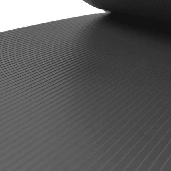 Gerippte Gummimatte für den Boden