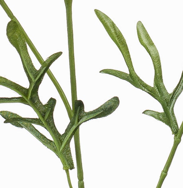 Brauner runder Topf als Basis für eine Kunstpflanze mit eingegossenem Stamm.