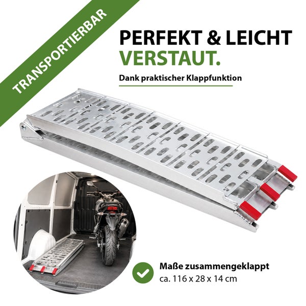 Zusammengeklappte Auffahrrampe aus Aluminium mit Lochprofil und roten Endkappen, Maße circa 116 x 28 x 14 Zentimeter, platzsparend im Transporter.