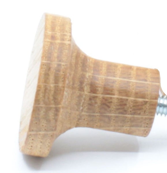 Möbelknopf aus Holz