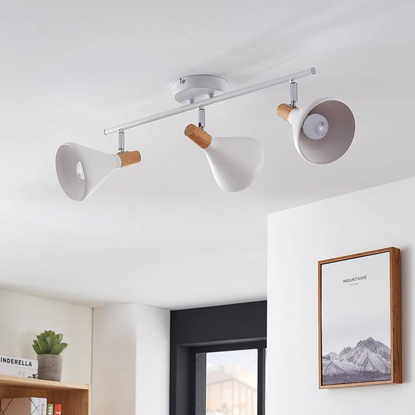 Deckenleuchte mit drei Strahlern aus Metall und Holz