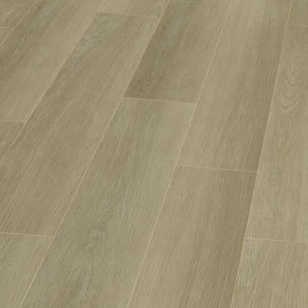 Verlegtes Laminat in Holzoptik