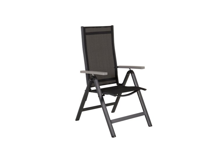 Detailansicht eines VARIOfit Gitterregals mit Regalböden und Griff