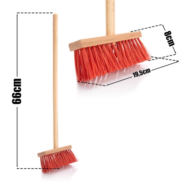 Kinderbesen mit Holzstiel und Kunststoffborsten, Gesamthöhe 66 Zentimeter, Kopfbreite 19,5 Zentimeter, Kopftiefe 8 Zentimeter.