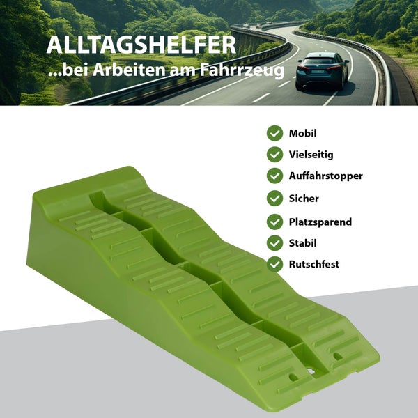 Grüner Auffahrkeil für die Anwendung am Fahrzeug