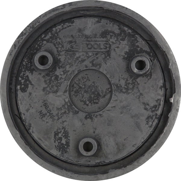 Metallsäge schneidet ein Metallrohr