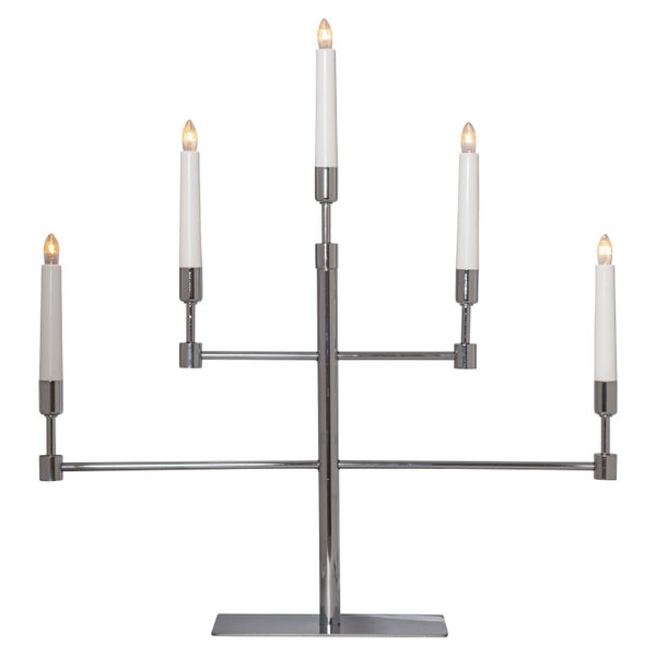 Dekorative Zimmerleuchte mit fünf LED-Kerzen.