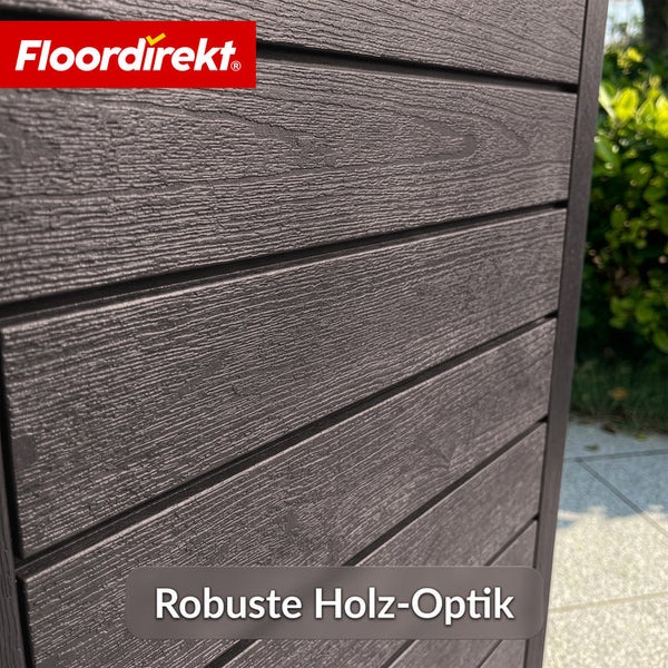 Nahaufnahme eines Pflanzkastens mit robuster Holzoptik von Floordirekt