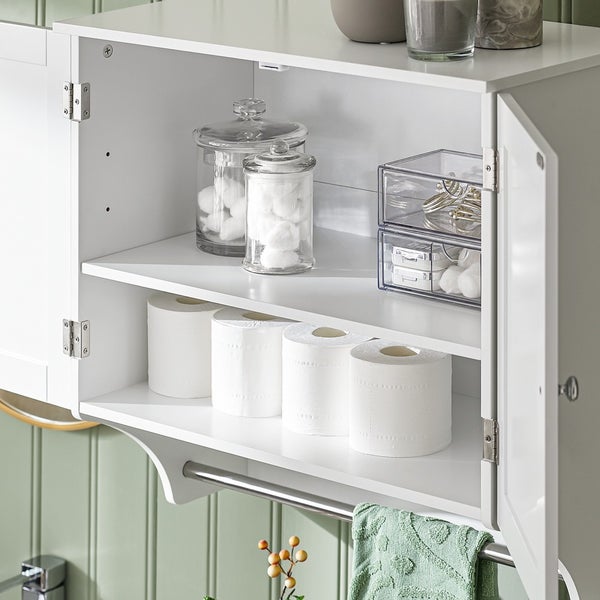 Badezimmerschrank mit Toilettenpapier, Wattepads und Handtuchstange