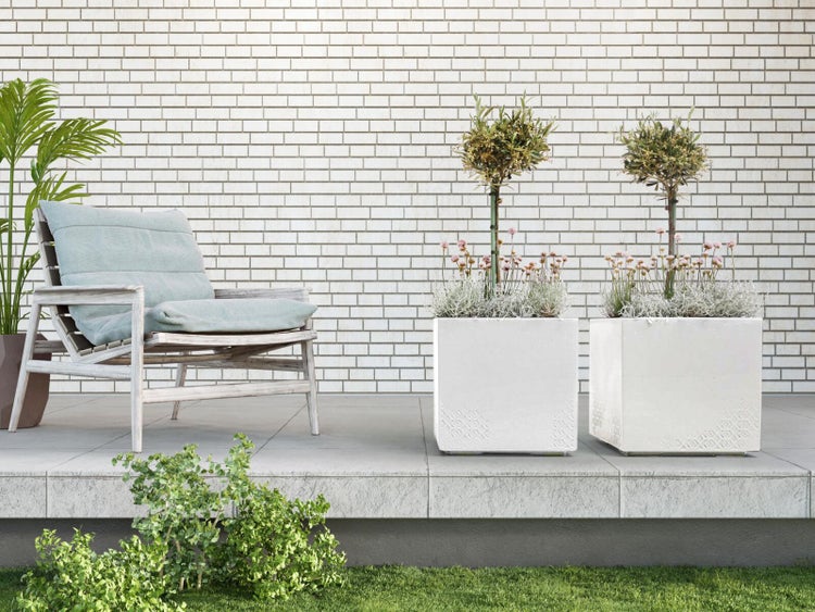 Ondis24 Pflanzkübel Beton 40 Caro Rollen 100% recycled weiß, Blumentopf, Pflanzgefäß