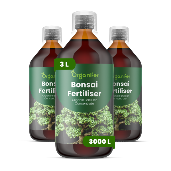 Organifer Logo. Vergleich von Bonsai Dünger: Organifer sorgt für kontrolliertes kompaktes Wachstum und feine Verzweigung, andere führen zu unkontrolliertem Wuchs.