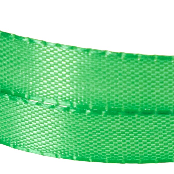 Detailansicht eines flexiblen Bewässerungsschlauchs