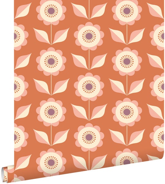 Tapetenrolle mit Blumenmuster