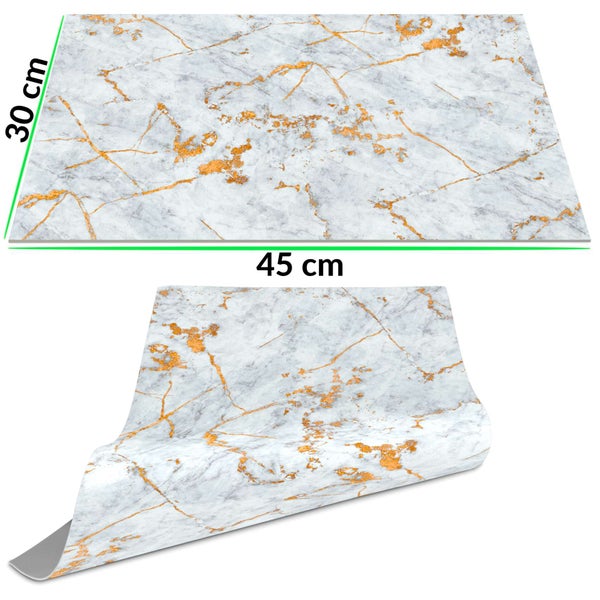 Küchenrückwand in Marmor-Optik mit goldfarbenen Adern, Abmessungen 30 mal 45 Zentimeter