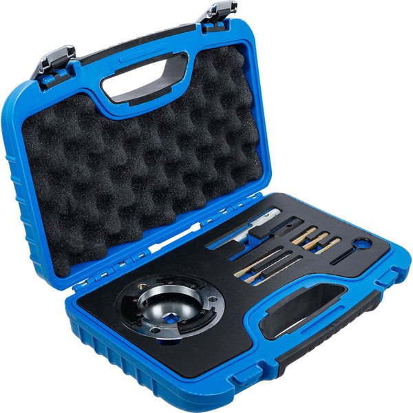 Werkzeugsatz im blauen Koffer