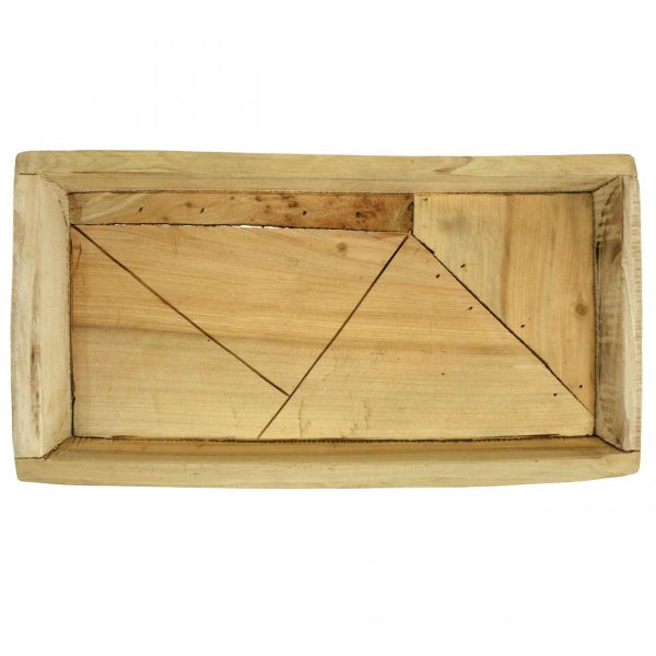 Holzkiste mit Dreiecksdesign