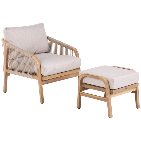 Lounge-Sessel und Hocker aus Holz mit Seilgeflecht und Polsterauflagen.