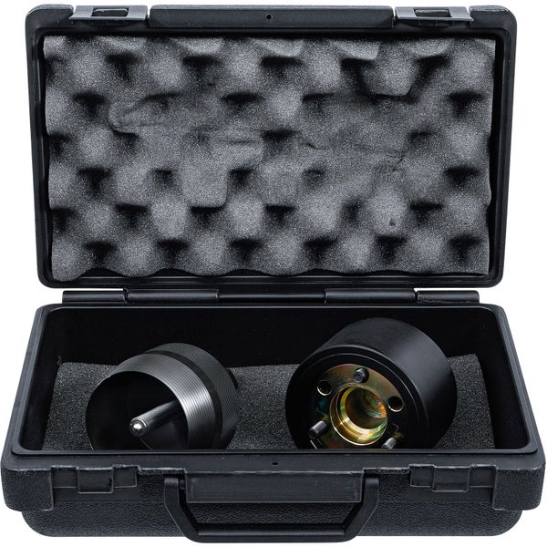 Geöffneter Werkzeugkoffer mit zwei Werkzeugen und Schaumstoffeinlage