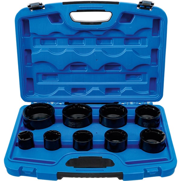 Steckschlüssel-Satz in einem blauen Koffer