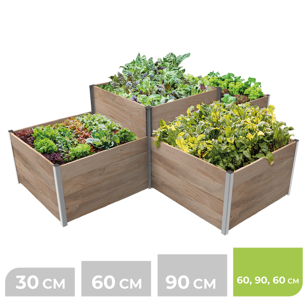 Mehrstufiges Hochbeet aus Holz mit Metalleckprofilen, Höhen von 30, 60 und 90 Zentimeter, bepflanzt mit verschiedenen Gemüsesorten.