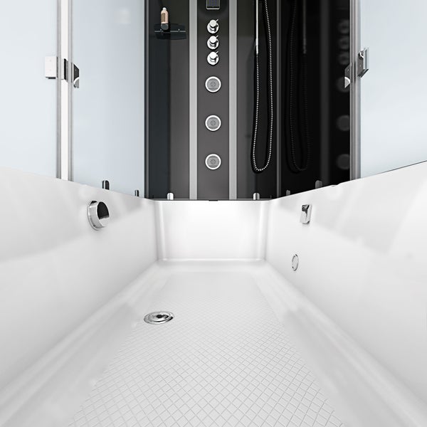 Installationsskizze für eine Badewanne mit Maßen für Wasseranschlüsse (153 Zentimeter), Steckdosen (180 Zentimeter) und die Wanne (140 mal 40 Zentimeter).