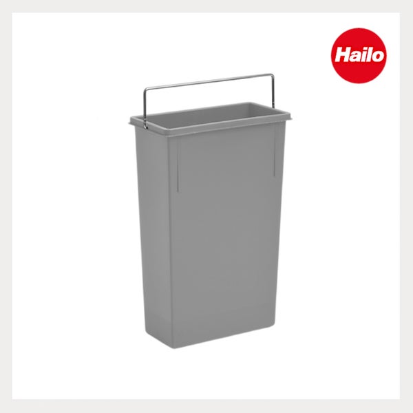 Hailo Logo. Grauer rechteckiger Abfalleimer aus Kunststoff mit Metalltragegriff.