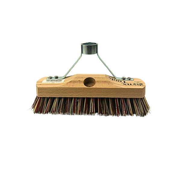 Handfeger mit Holzkorpus und Borsten