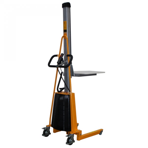 Materiallift mit Plattform und Rollen