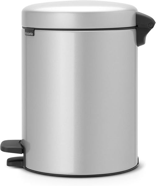 Brabantia Klassischer Tretmülleimer Mit Soft Verschluss 5 Liter HxBxT 30,2 x 26,3 x 21,7 cm Metall Metallik Grau