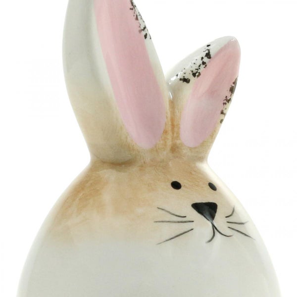 Osterhase aus Keramik mit aufgemaltem Gesicht