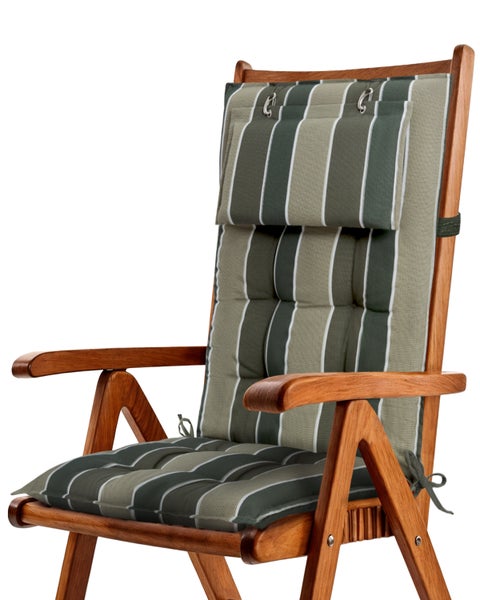 Gartenstuhlauflage mit Streifenmuster auf Holzstuhl