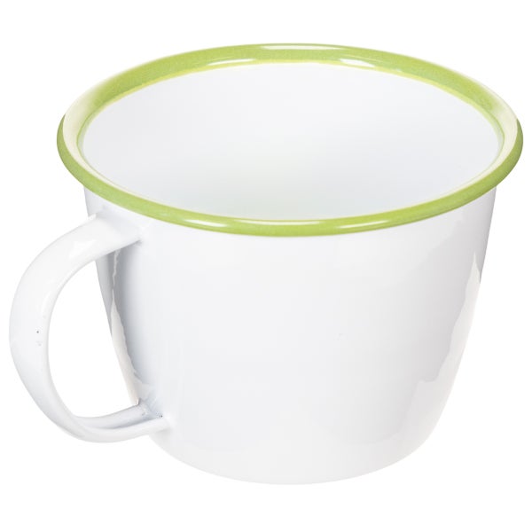 Weiße Emaille-Tasse mit grünem Rand und Henkel.
