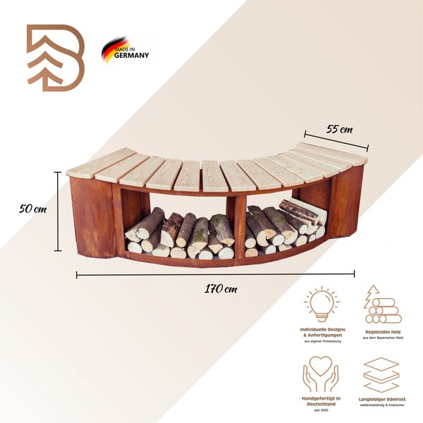 Gebogene Gartenbank aus Holz mit Edelrost Korpus als Holzlager Regal 170 mal 50 mal 55 Zentimeter