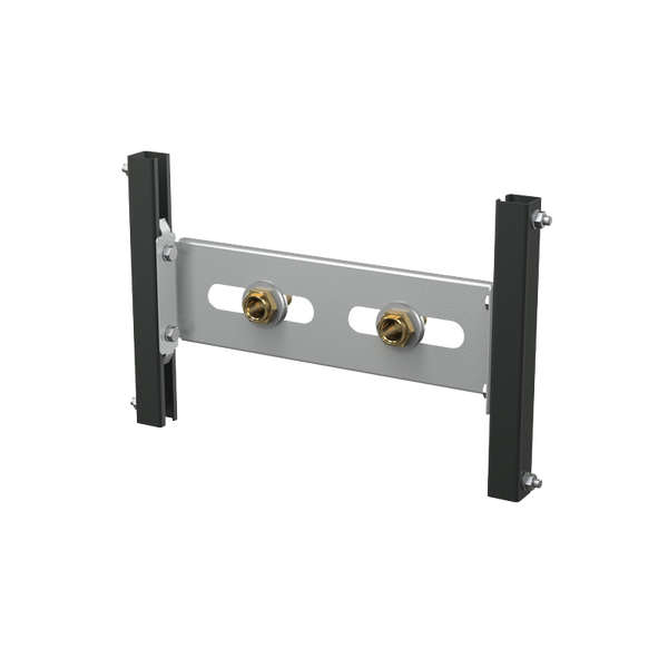Verstellbare Montageplatte für Wandarmaturen mit zwei Messinganschlüssen an zwei schwarzen Profilschienen.