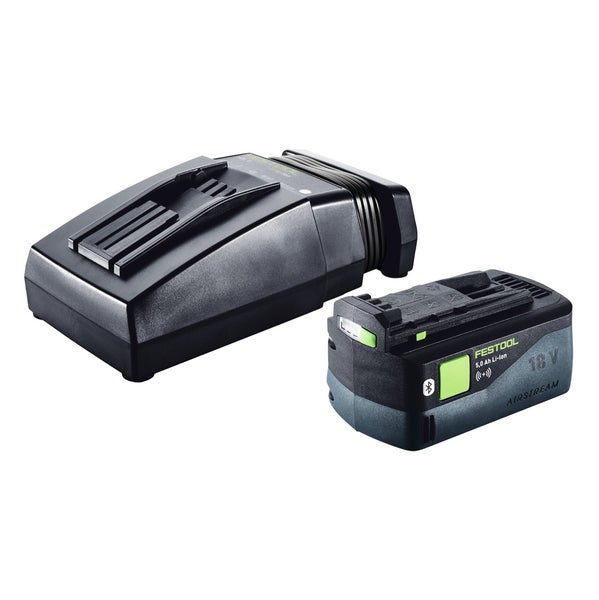 Mehrere graue Lagerboxen unterschiedlicher Größe gestapelt