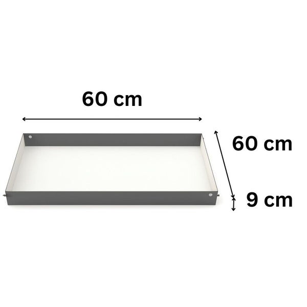 Quadratischer Rahmen mit einer Breite von 60 Zentimeter, einer Tiefe von 60 Zentimeter und einer Höhe von 9 Zentimeter.