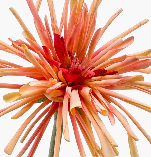 Künstlicher Zweig mit grünen Knospen und kleinen rosa Blüten.