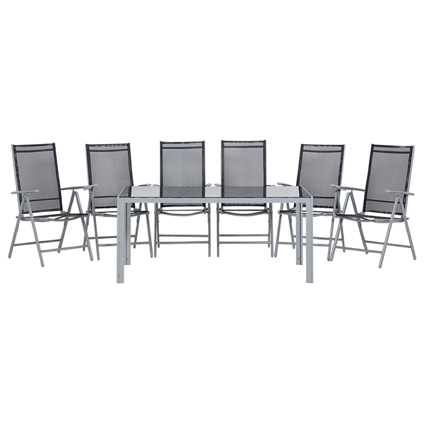 Gartenmöbel-Set bestehend aus einem Tisch mit Glasplatte und sechs verstellbaren Klappstühlen aus Aluminium und Textilgewebe.