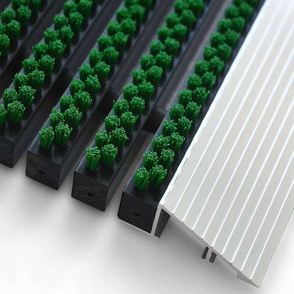 FLOORDIREKT Fußmatte - Profi Brush - Schmutzfangmatte mit Alu-Rahmen - Grün - 40 x 60 cm